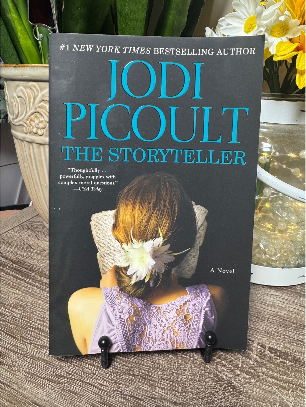 The Storyteller by Jodi Picoult